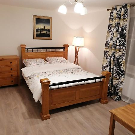 Appartement Dabrowka à Nowy Sącz Extérieur photo